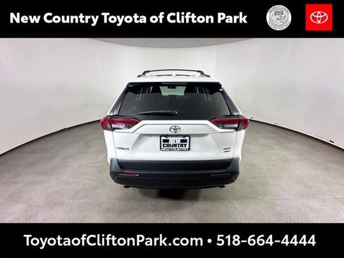 Used 2023 Toyota RAV4 XLE w/ Convenience Package AWD/4WD image 4