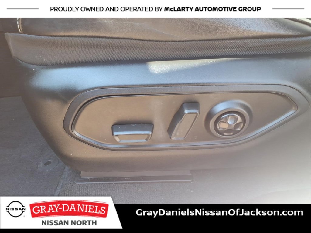 Used 2021 Jeep Grand Cherokee L Limited AWD/4WD image 13