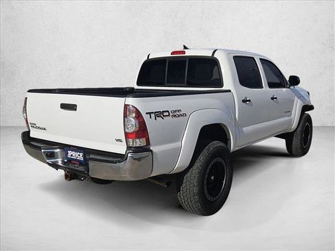 Used 2015 Toyota Tacoma 4x4 Double Cab image 5