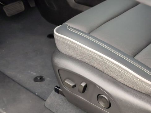 Used 2026 GMC Sierra EV Elevation image 20