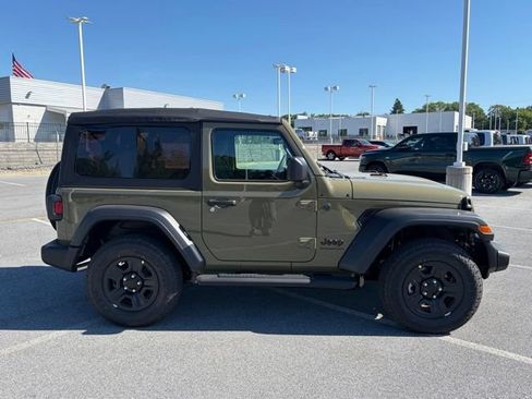 New 2026 Jeep Wrangler Sport AWD/4WD image 9
