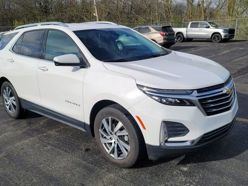 Used 2024 Chevrolet Equinox Premier w/ LPO, Floor Liner Package image 8