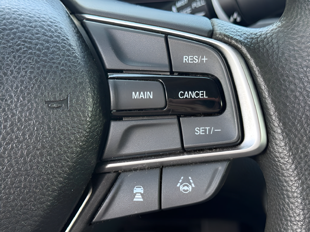 Used 2018 Honda Accord LX image 16