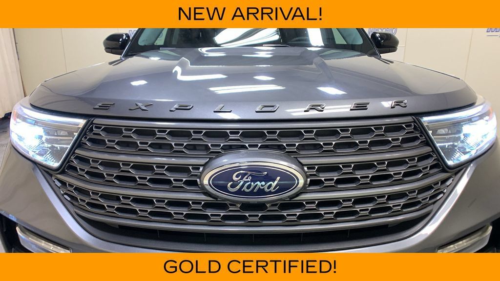 Used 2023 Ford Explorer XLT w/ Equipment Group 202A AWD/4WD image 49