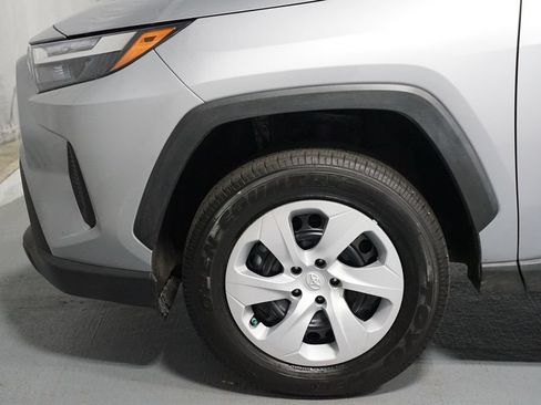 Certified 2025 Toyota RAV4 LE FWD image 5