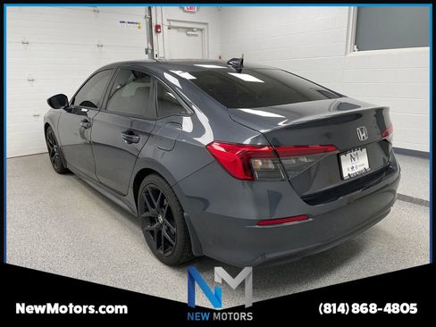 Used 2022 Honda Civic Sport image 5