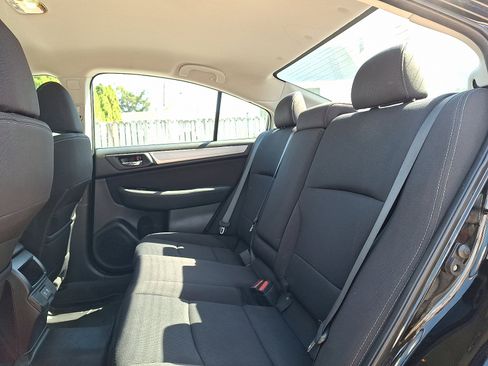 Used 2019 Subaru Legacy 2.5i Premium image 10