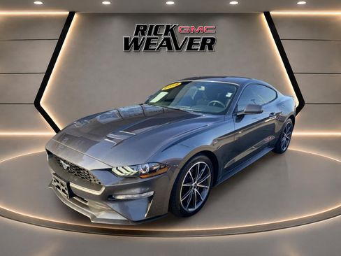 Used 2018 Ford Mustang Coupe w/ Wheel & Stripe Package RWD image 2
