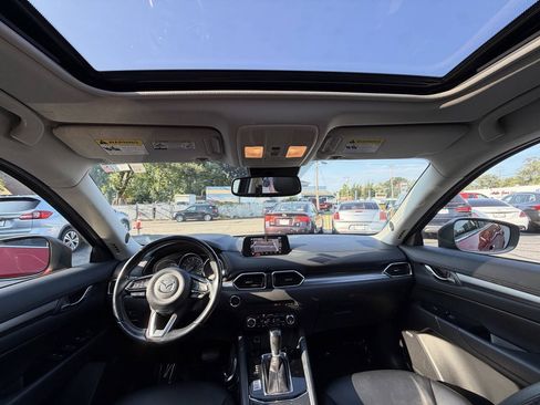 Used 2018 MAZDA CX-5 Touring w/ Preferred Equipment Package AWD/4WD image 16