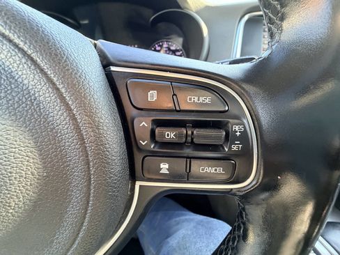 Used 2017 Kia Optima EX w/ Technology Package image 26