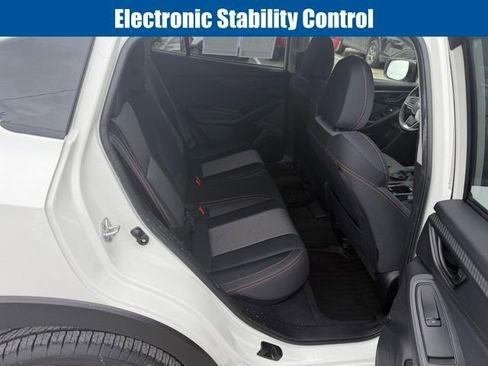 Used 2023 Subaru Crosstrek 2.0i Premium image 11