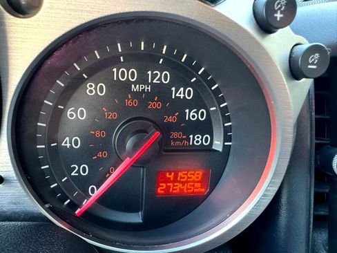 Used 2017 Nissan 370Z Coupe image 16