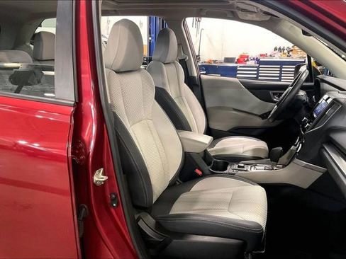 Used 2021 Subaru Forester Premium image 7