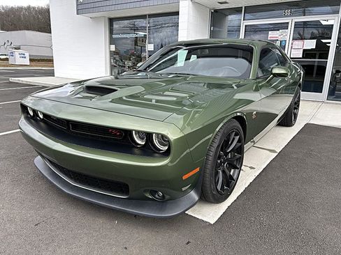 Used 2019 Dodge Challenger R/T Scat Pack w/ Dynamics Package image 3