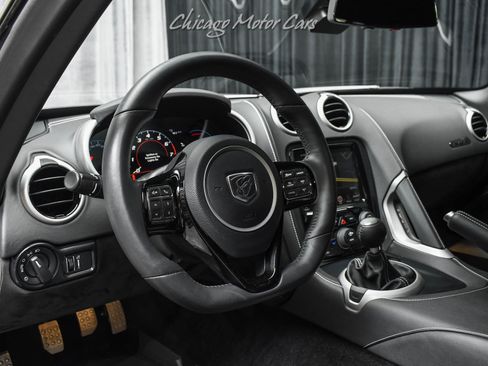 Used 2015 Dodge Viper SRT-10 image 8