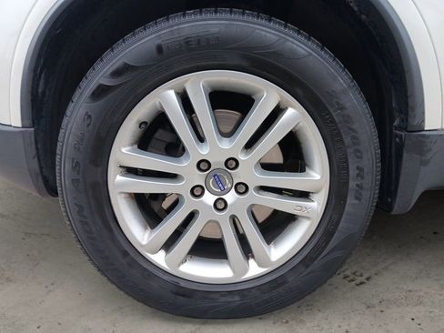 Used 2018 Volvo XC90 T5 Momentum w/ Convenience Package FWD image 14