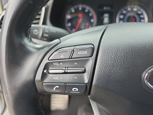 Used 2019 Hyundai Veloster Turbo R-Spec FWD image 18