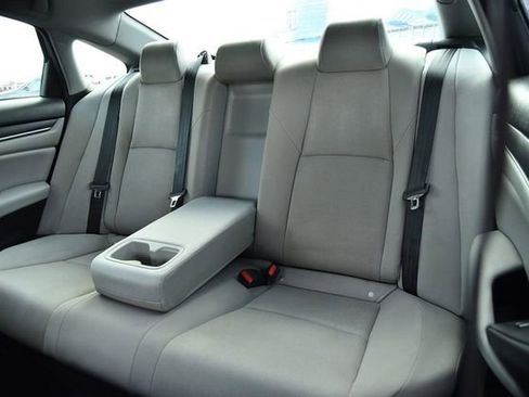 Used 2020 Honda Accord LX image 23