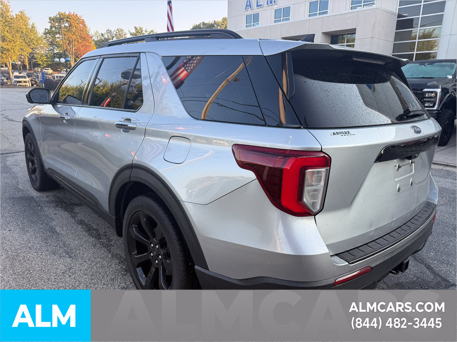 Used 2022 Ford Explorer ST-Line w/ Class IV Trailer Tow Package RWD image 11