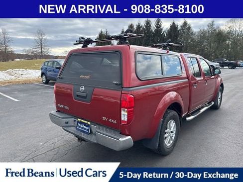 Used 2016 Nissan Frontier SV image 8