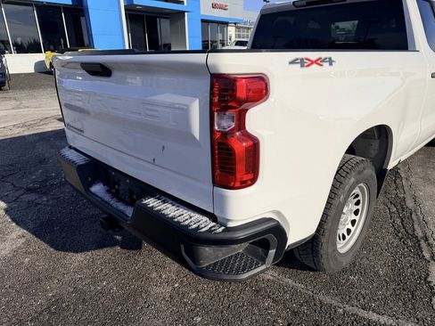 Used 2022 Chevrolet Silverado 1500 W/T w/ WT Value Package image 7