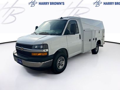 New 2026 Chevrolet Express 3500 w/ Power Convenience Package