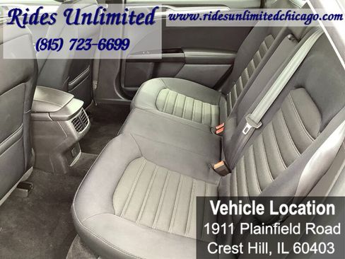Used 2014 Ford Fusion SE FWD image 14