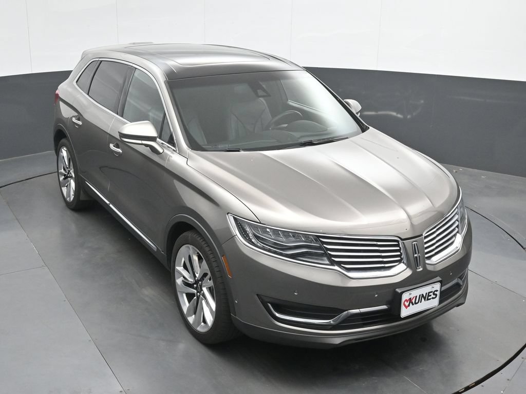 Used 2016 Lincoln MKX Reserve w/ Luxury Package AWD/4WD image 27