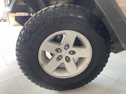 Used 2004 Jeep Wrangler Rubicon image 11