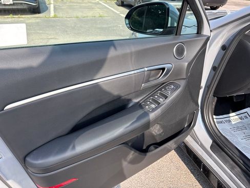 Used 2025 Hyundai Sonata SEL AWD/4WD image 19
