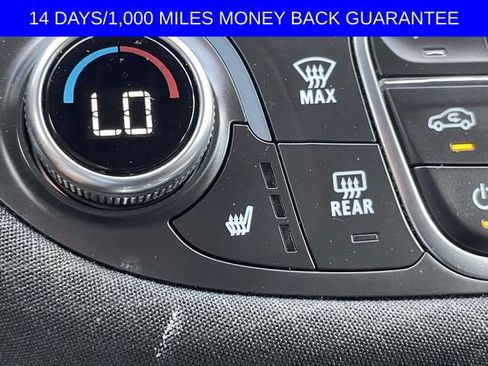 Used 2025 Chevrolet Malibu LT FWD image 24