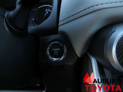 Certified 2025 Toyota RAV4 XLE w/ Convenience Package image 19