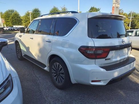 Used 2021 Nissan Armada SL w/ Midnight Edition Package image 4