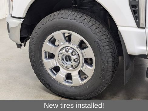 Certified 2024 Ford F250 Lariat w/ Chrome Package AWD/4WD image 2
