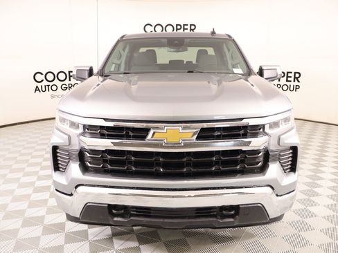 Used 2025 Chevrolet Silverado 1500 LT AWD/4WD image 9