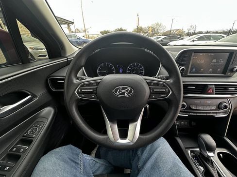 Used 2019 Hyundai Santa Fe SE FWD image 22