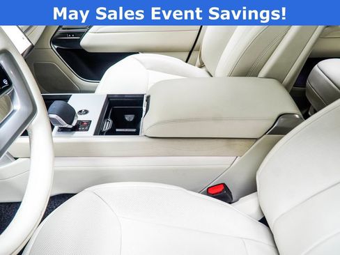 Used 2024 Land Rover Range Rover SE AWD/4WD image 20