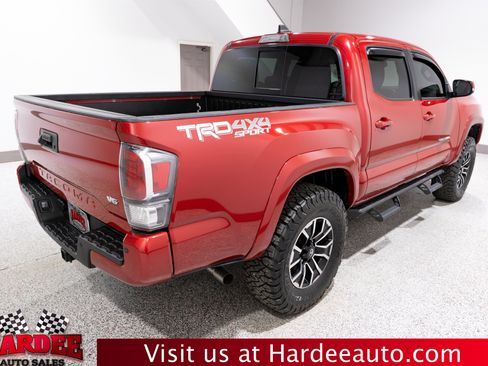Used 2023 Toyota Tacoma TRD Sport w/ TRD Premium Sport Package AWD/4WD image 5