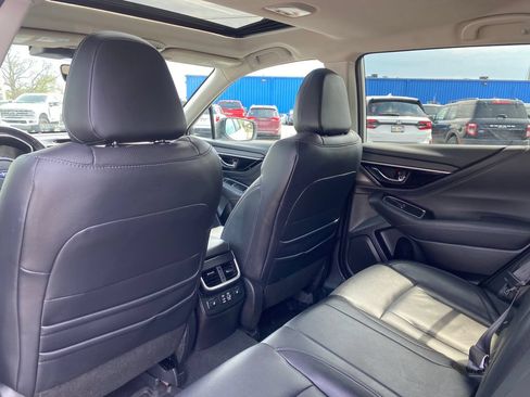 Used 2023 Subaru Outback Limited AWD/4WD image 16