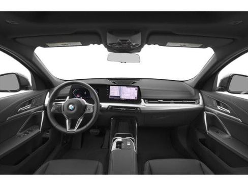 Used 2024 BMW X2 xDrive28i w/ Technology Package AWD/4WD image 5