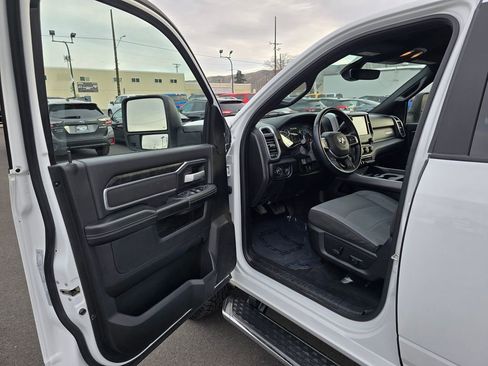 Used 2024 RAM 2500 Big Horn w/ Off Road Package image 20