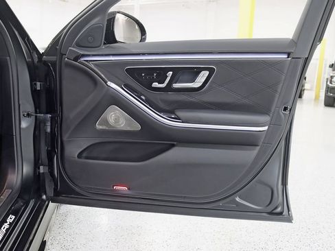 Used 2024 Mercedes-Benz S 63 AMG S image 45