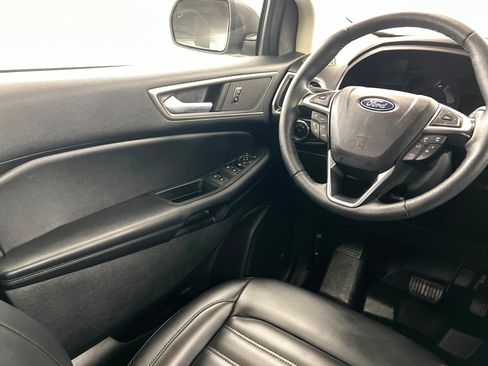 Used 2024 Ford Edge SEL w/ Convenience Package AWD/4WD image 12