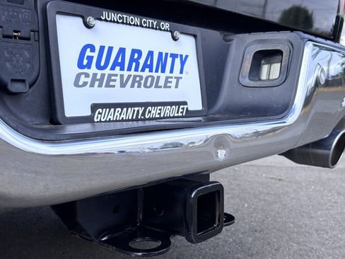 Used 2015 RAM 1500 Laramie w/ Convenience Group image 7