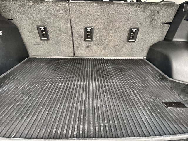 New 2027 GMC Terrain Denali w/ LPO, Floor Liner Package AWD/4WD image 26