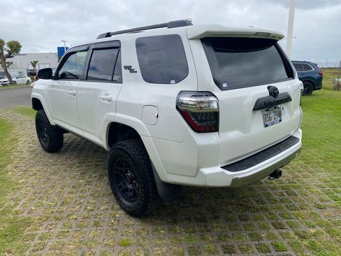 Used 2019 Toyota 4Runner TRD Off-Road image 5