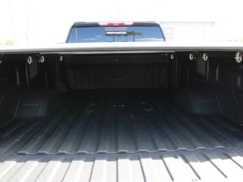 Used 2025 Chevrolet Silverado 3500 High Country w/ Technology Package AWD/4WD image 10