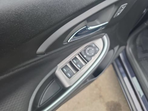 Used 2023 Chevrolet Malibu LT FWD image 11
