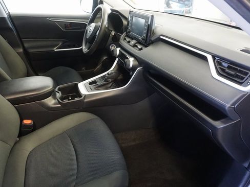 Certified 2022 Toyota RAV4 LE image 23