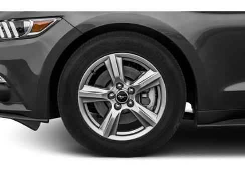 Used 2015 Ford Mustang Coupe w/ Equipment Group 051A RWD image 12